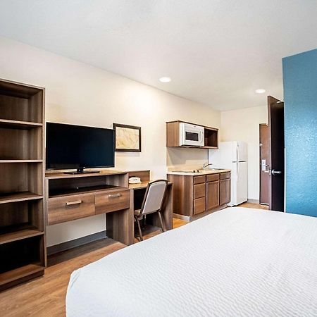 Woodspring Suites Naples Golden Gate ภายนอก รูปภาพ