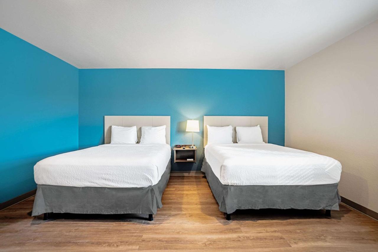 Woodspring Suites Naples Golden Gate ภายนอก รูปภาพ